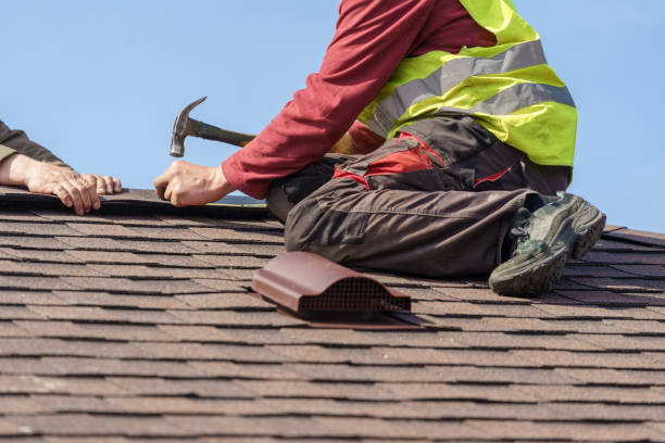 Quick and Trustworthy Emergency Roof Repair Services in Clarendon Hills, IL